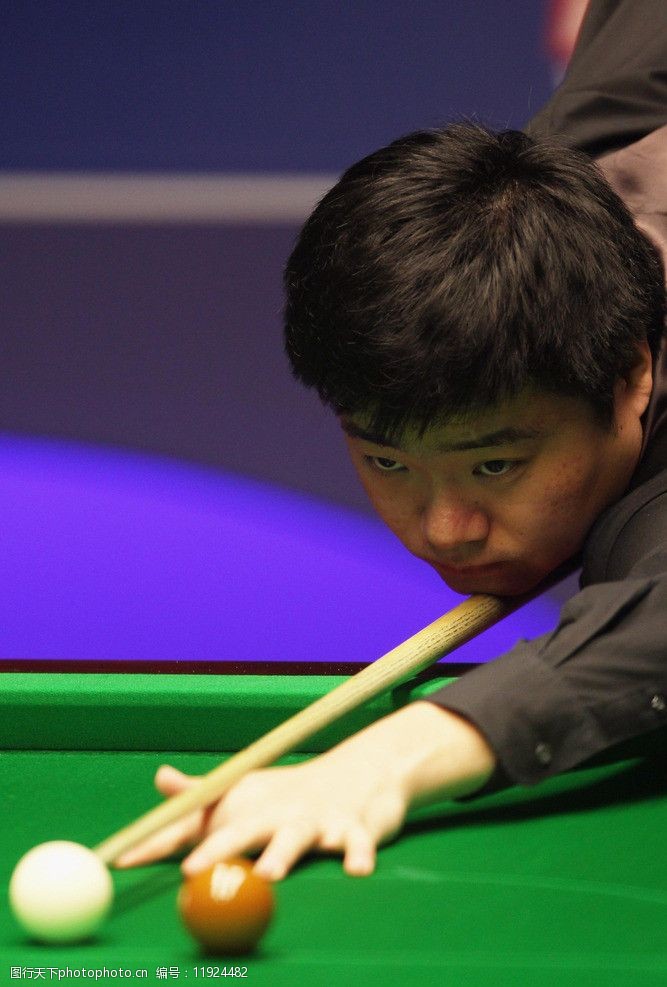 李刚仁在比 李刚仁在比