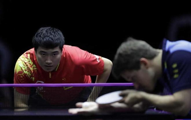 前例的低谷 前例的低谷